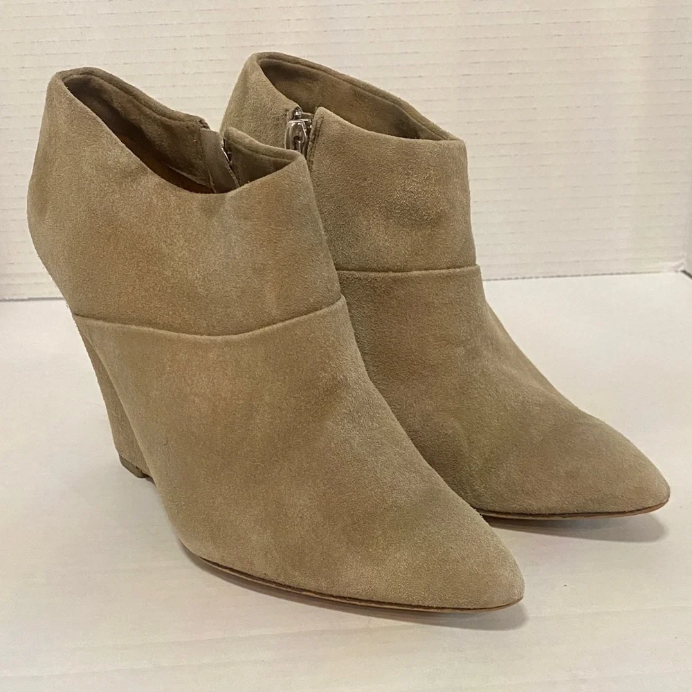 Coach Oakdale Bootie Slate suede/leather wedge booties size 5.5